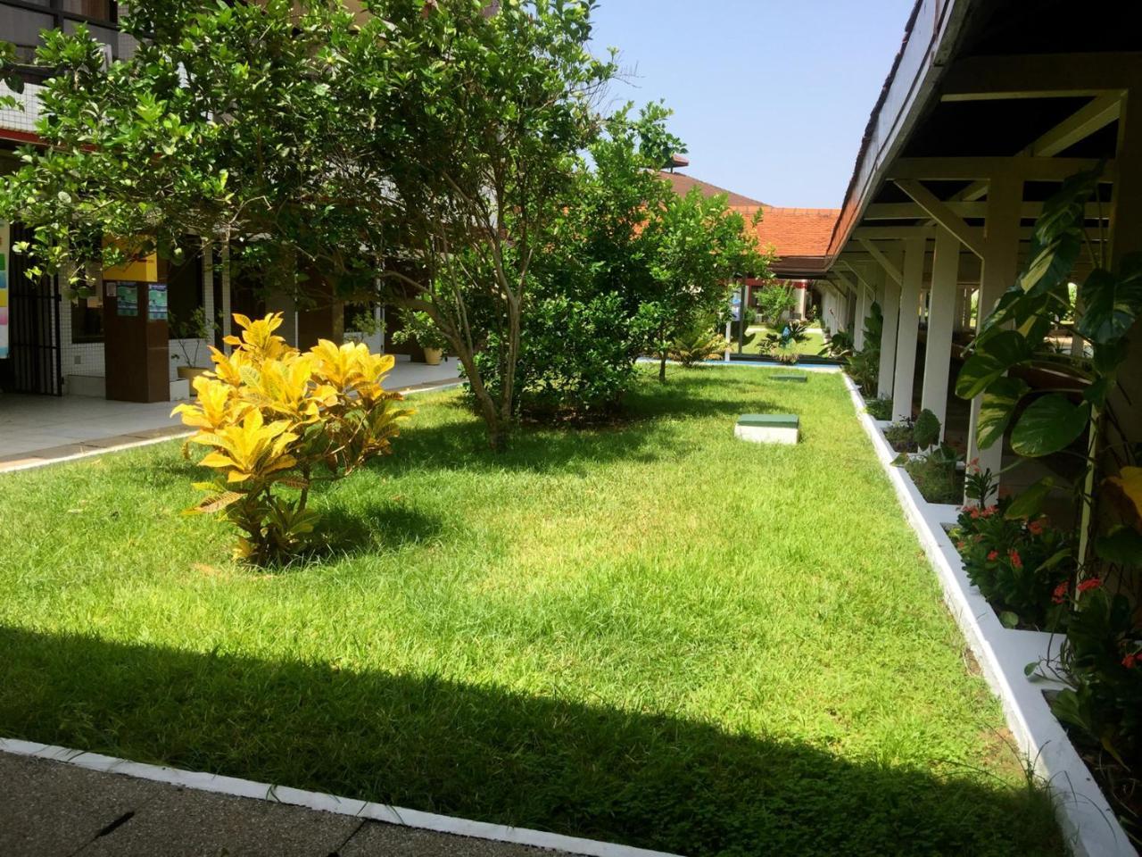 Elmina Beach Resort Exterior foto